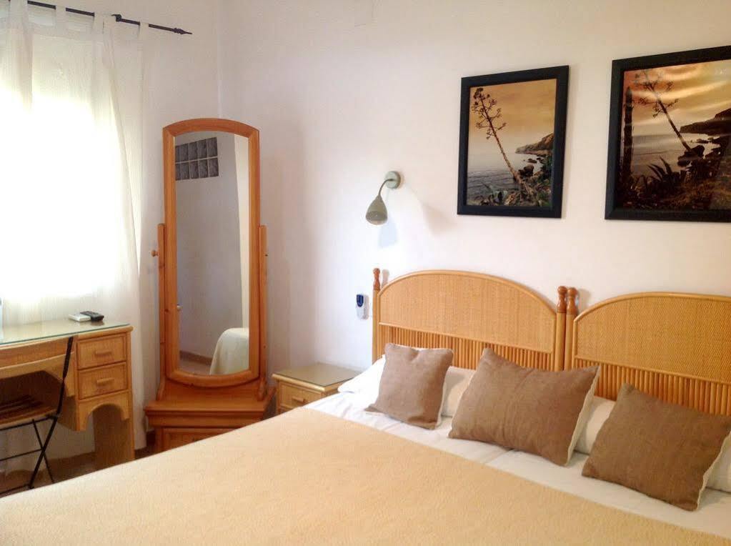 Apartamentos Villamor Dénia Exterior foto